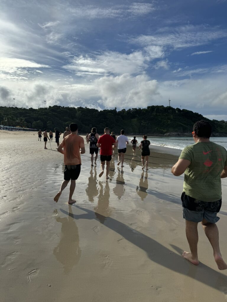 Beach workout Fitness vakantie Thailand Phuket