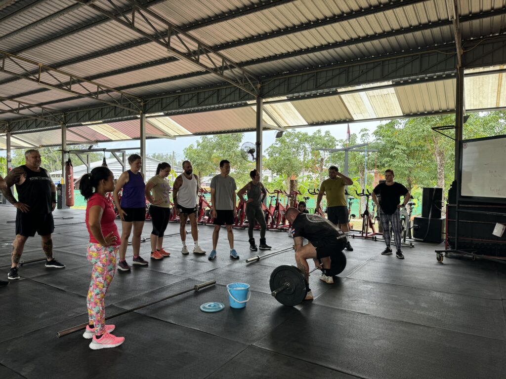 Community gevoel phuket trainingskamp