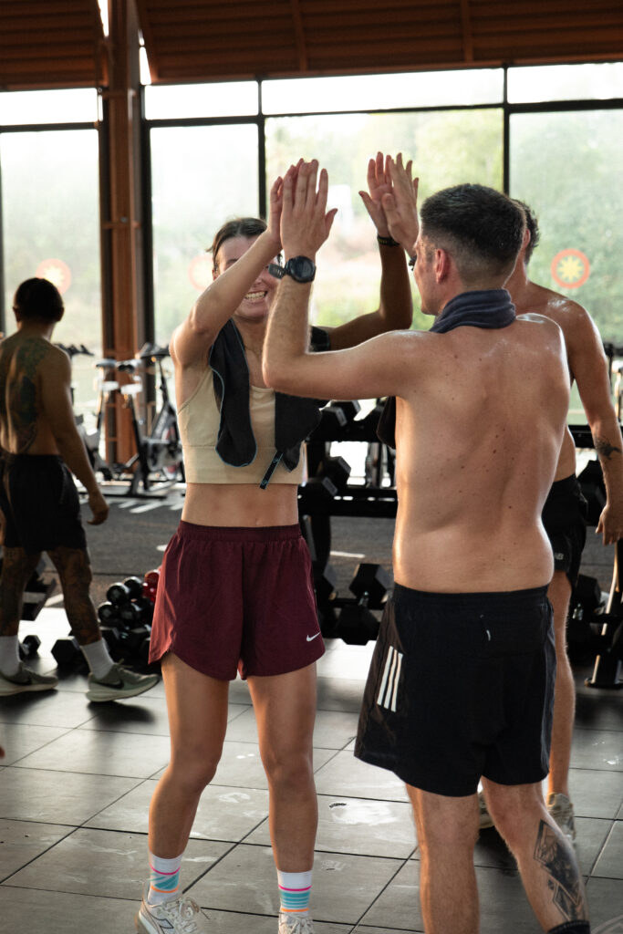 High five Fitnessreis Vietnam