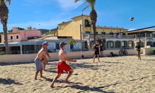Fitness vakantie MALLORCA - fitnesskamp - beach volleybal - excursie - ultimate fitness holiday